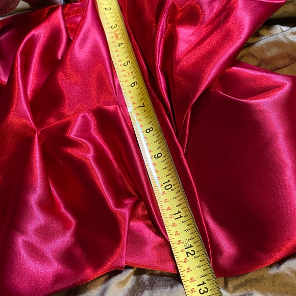 ✨HP✨DREAM MERMAID SATIN Ruffled Dream Dress Melanie Lynne Flattering Size 0 - Picture 14 of 16